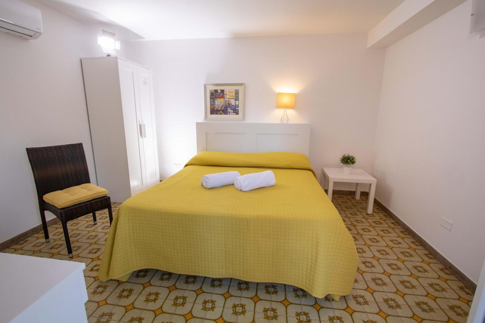 אבולה Le Torrette Rooms And Apartments מראה חיצוני תמונה